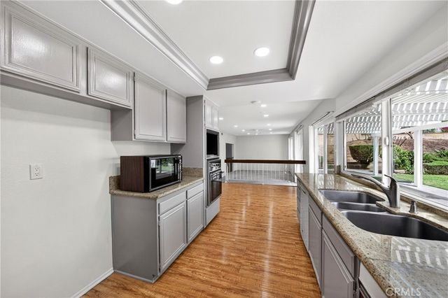 1836 Fairford Drive, Fullerton, CA 92833