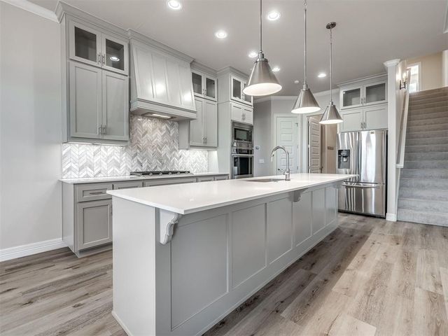 2040 Asaro Way, Edmond, OK 73034