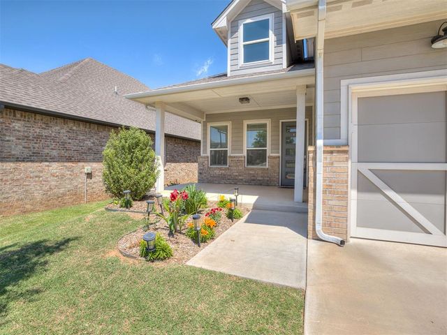 2040 Asaro Way, Edmond, OK 73034