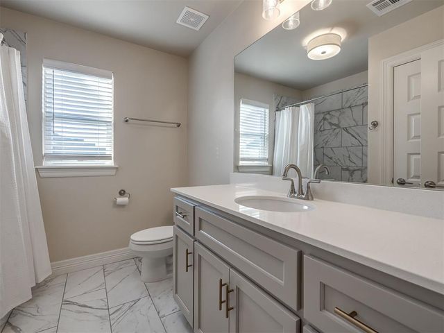 2040 Asaro Way, Edmond, OK 73034