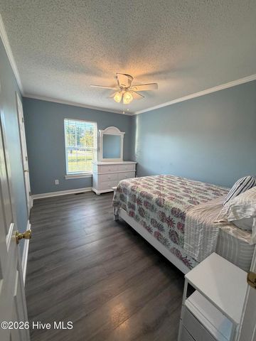 3055 Falcon Court, Deep Run, NC 28525