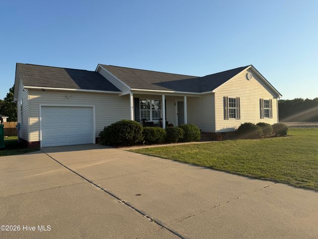 3055 Falcon Court, Deep Run, NC 28525