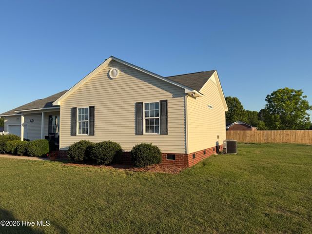 3055 Falcon Court, Deep Run, NC 28525