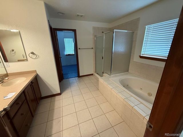 23982 E 2nd Drive, Aurora, CO 80018