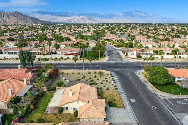 79575 Star Flower Trail, La Quinta, CA 92253