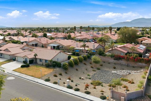 79575 Star Flower Trail, La Quinta, CA 92253