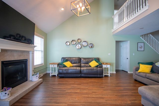2830 ALEXANDRA Drive, Millcreek, PA 16506