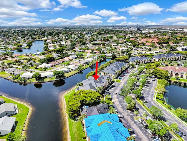 7640 Westwood Drive 404, Tamarac, FL 33321