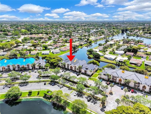 7640 Westwood Drive 404, Tamarac, FL 33321