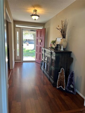 3419 Kathleen Drive, Mont Belvieu, TX 77523