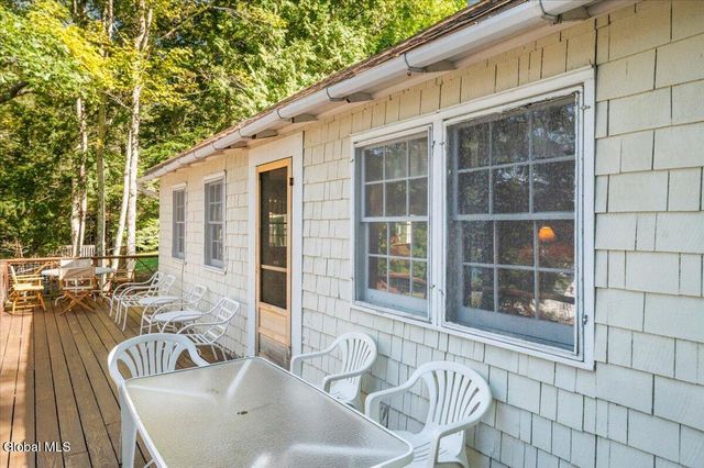 81 Hanneford Road, Lake George, NY 12845