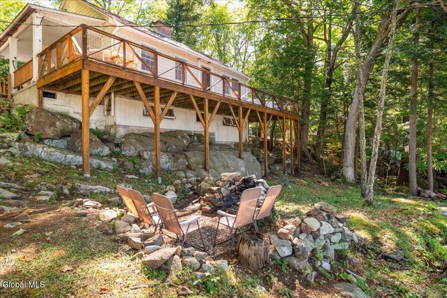 81 Hanneford Road, Lake George, NY 12845