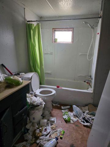 103 Pine Bloom Boulevard, Gun Barrel City, TX 75156