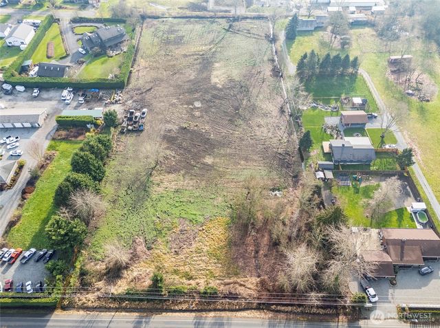 11104 8th Street E, Puyallup, WA 98372