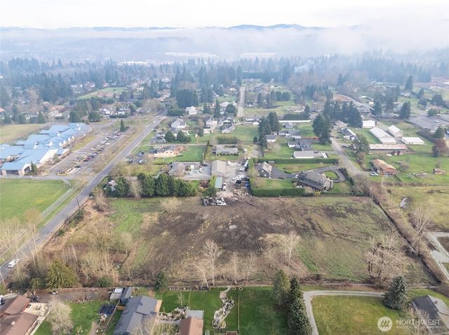 11104 8th Street E, Puyallup, WA 98372