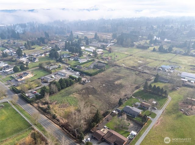 11104 8th Street E, Puyallup, WA 98372