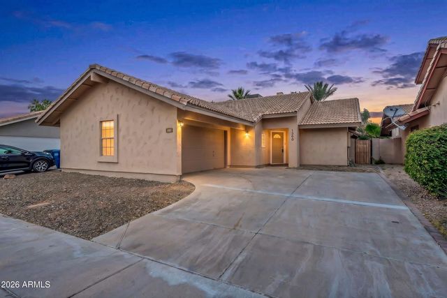 1360 W Folley Street, Chandler, AZ 85224