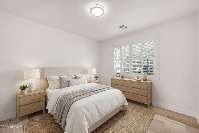 1360 W Folley Street, Chandler, AZ 85224