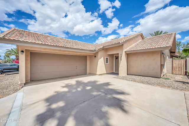 1360 W Folley Street, Chandler, AZ 85224