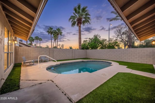 1360 W Folley Street, Chandler, AZ 85224