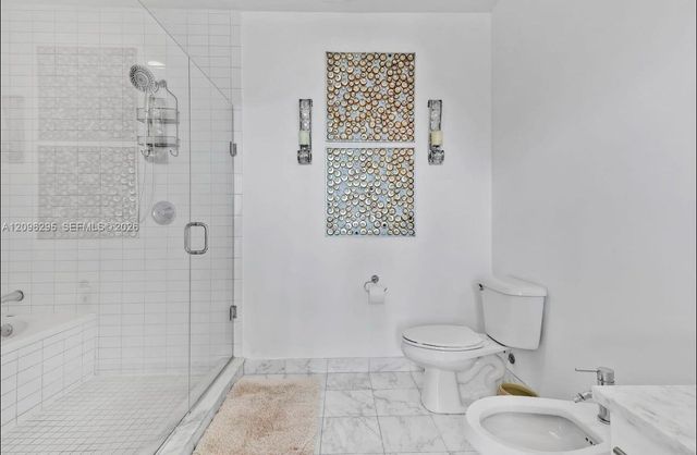 888 Biscayne Boulevard 4701, Miami, FL 33132