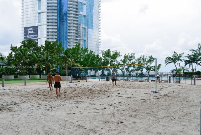 888 Biscayne Boulevard 4701, Miami, FL 33132
