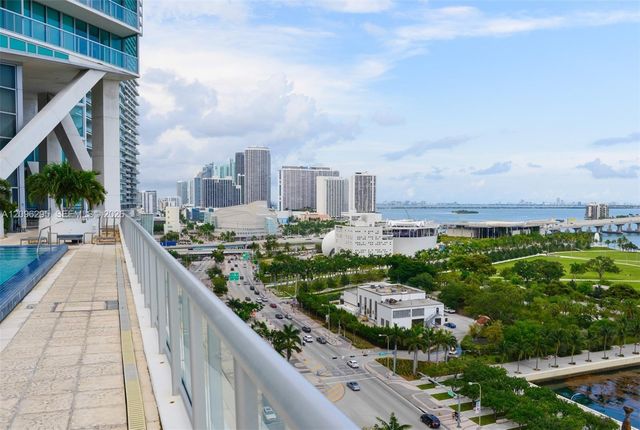 888 Biscayne Boulevard 4701, Miami, FL 33132