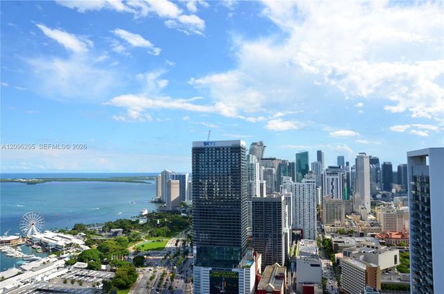 888 Biscayne Boulevard 4701, Miami, FL 33132