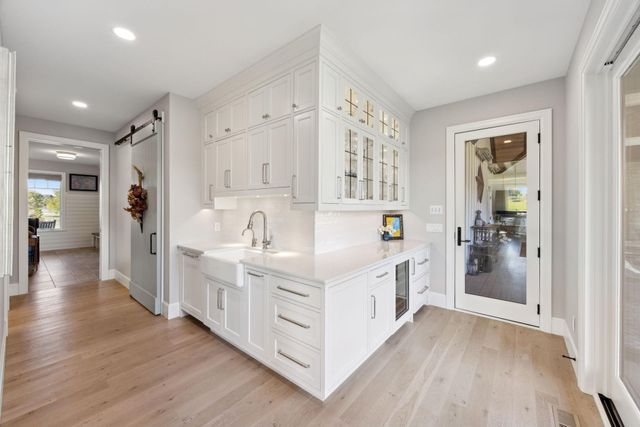 3175 Tuckborough Trail, Long Lake, MN 55356