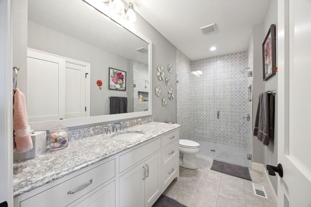 3175 Tuckborough Trail, Long Lake, MN 55356