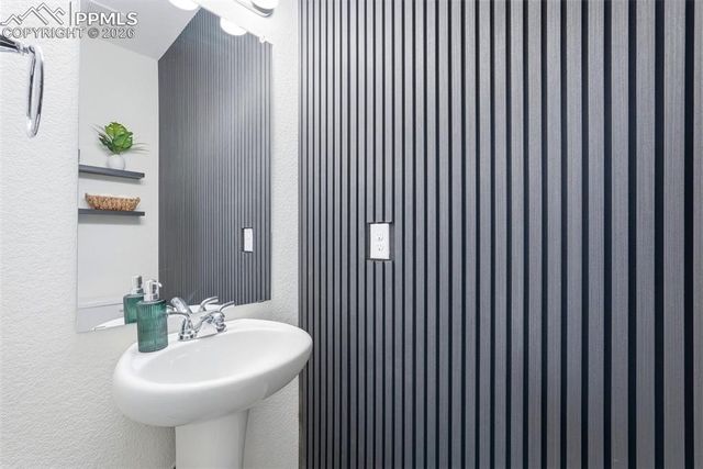 9541 Timberlake Loop, Colorado Springs, CO 80927