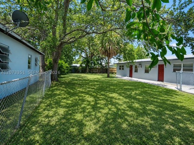 429 NW 14th Ave, Fort Lauderdale, FL 33311