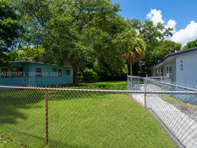 429 NW 14th Ave, Fort Lauderdale, FL 33311