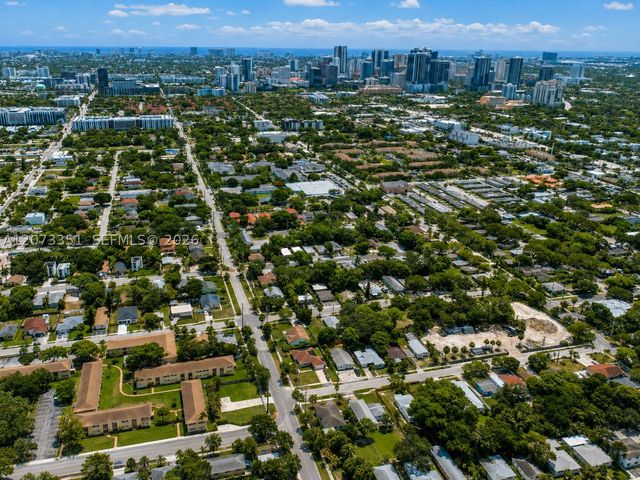 429 NW 14th Ave, Fort Lauderdale, FL 33311
