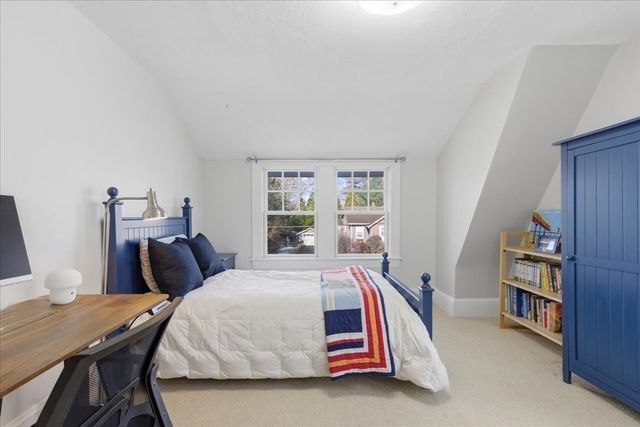 90 Willow St, Westwood, MA 02090