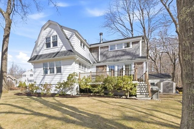 90 Willow St, Westwood, MA 02090