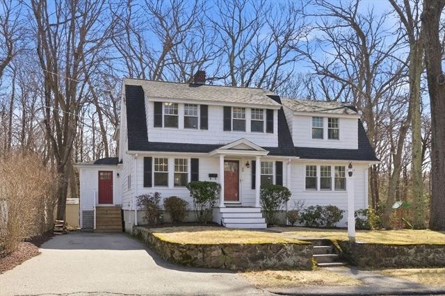 90 Willow St, Westwood, MA 02090