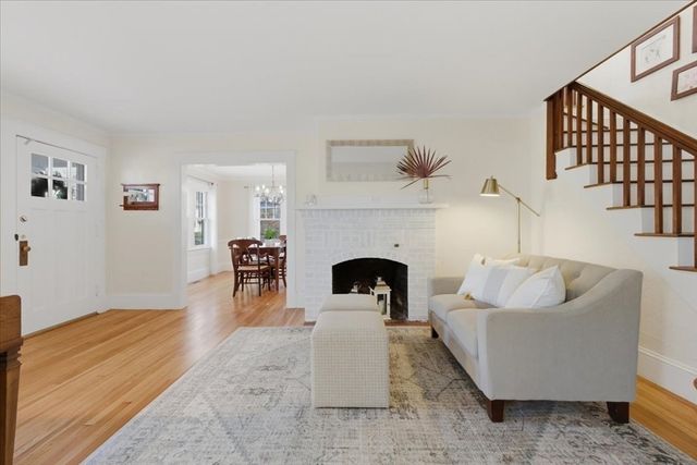 90 Willow St, Westwood, MA 02090