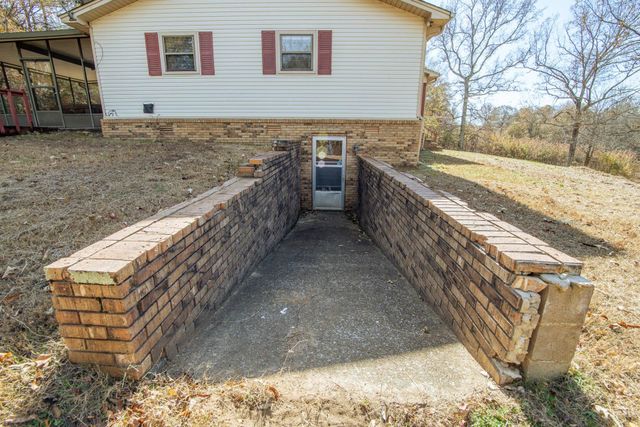 16040 Hwy 69, Savannah, TN 38372