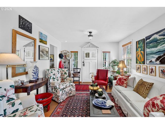 9225 Sw BOONES FERRY Rd, Portland, OR 97219