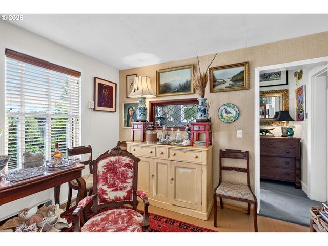 9225 Sw BOONES FERRY Rd, Portland, OR 97219
