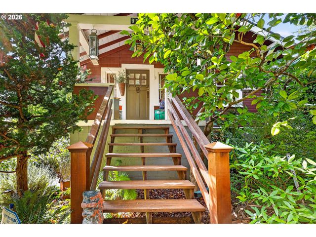 9225 Sw BOONES FERRY Rd, Portland, OR 97219