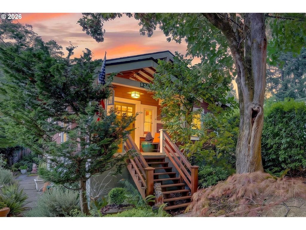 9225 Sw BOONES FERRY Rd, Portland, OR 97219