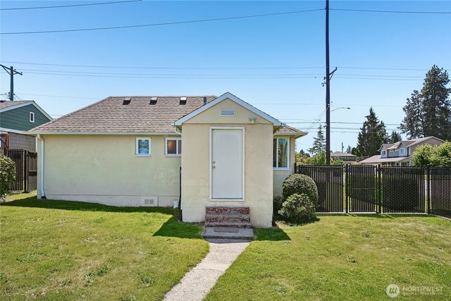 4521 N 18th Street, Tacoma, WA 98406