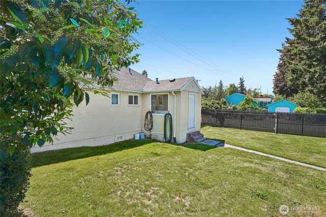 4521 N 18th Street, Tacoma, WA 98406