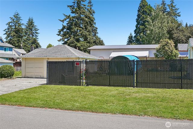 4521 N 18th Street, Tacoma, WA 98406