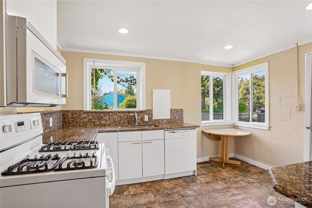 4521 N 18th Street, Tacoma, WA 98406