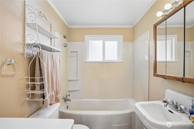 4521 N 18th Street, Tacoma, WA 98406