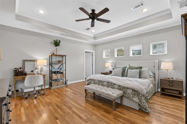 1722 Chippendale Road, Houston, TX 77018