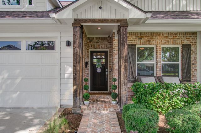 1722 Chippendale Road, Houston, TX 77018